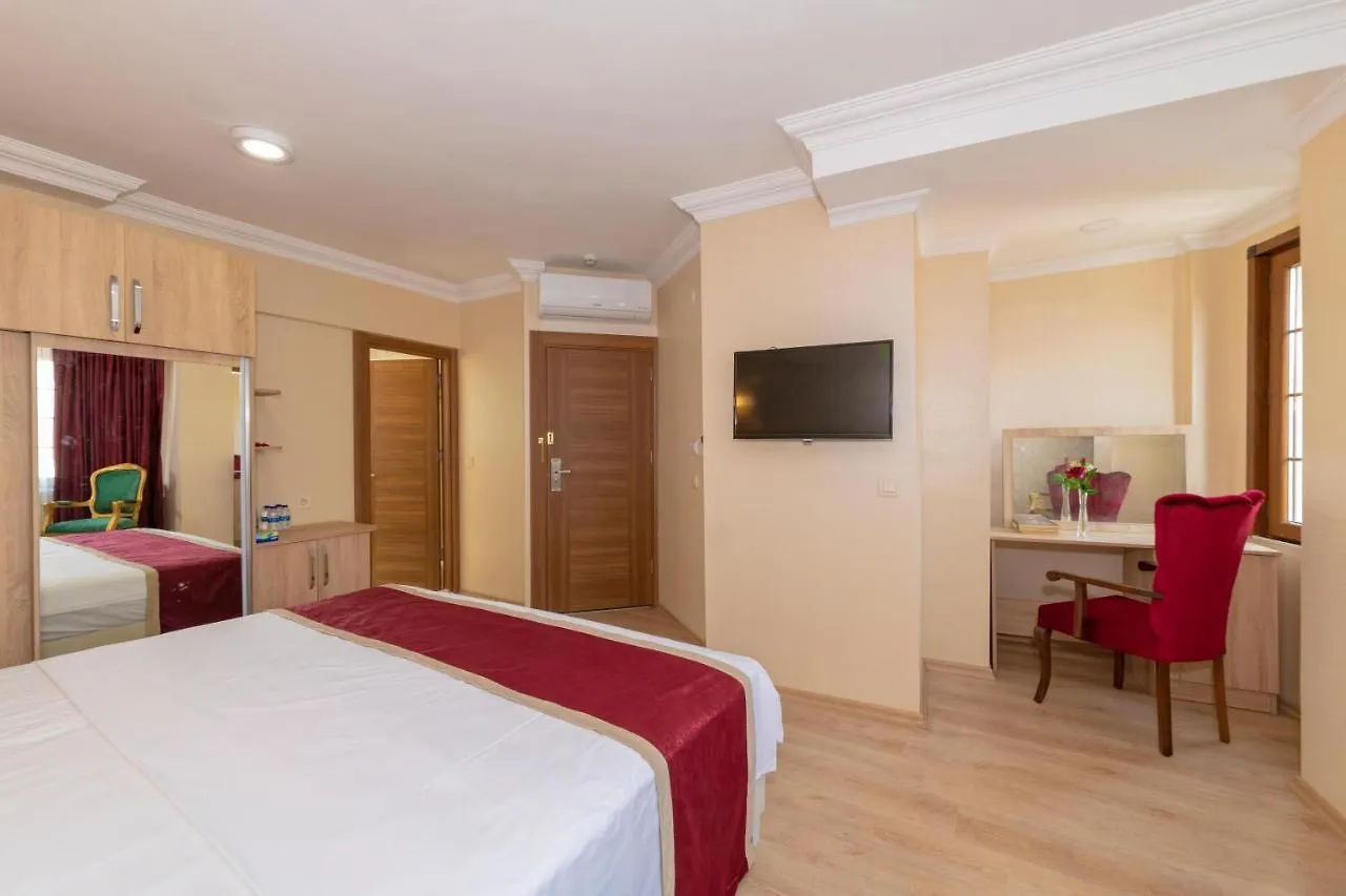 Beijing Hotel Istanbulská provincie 2*,